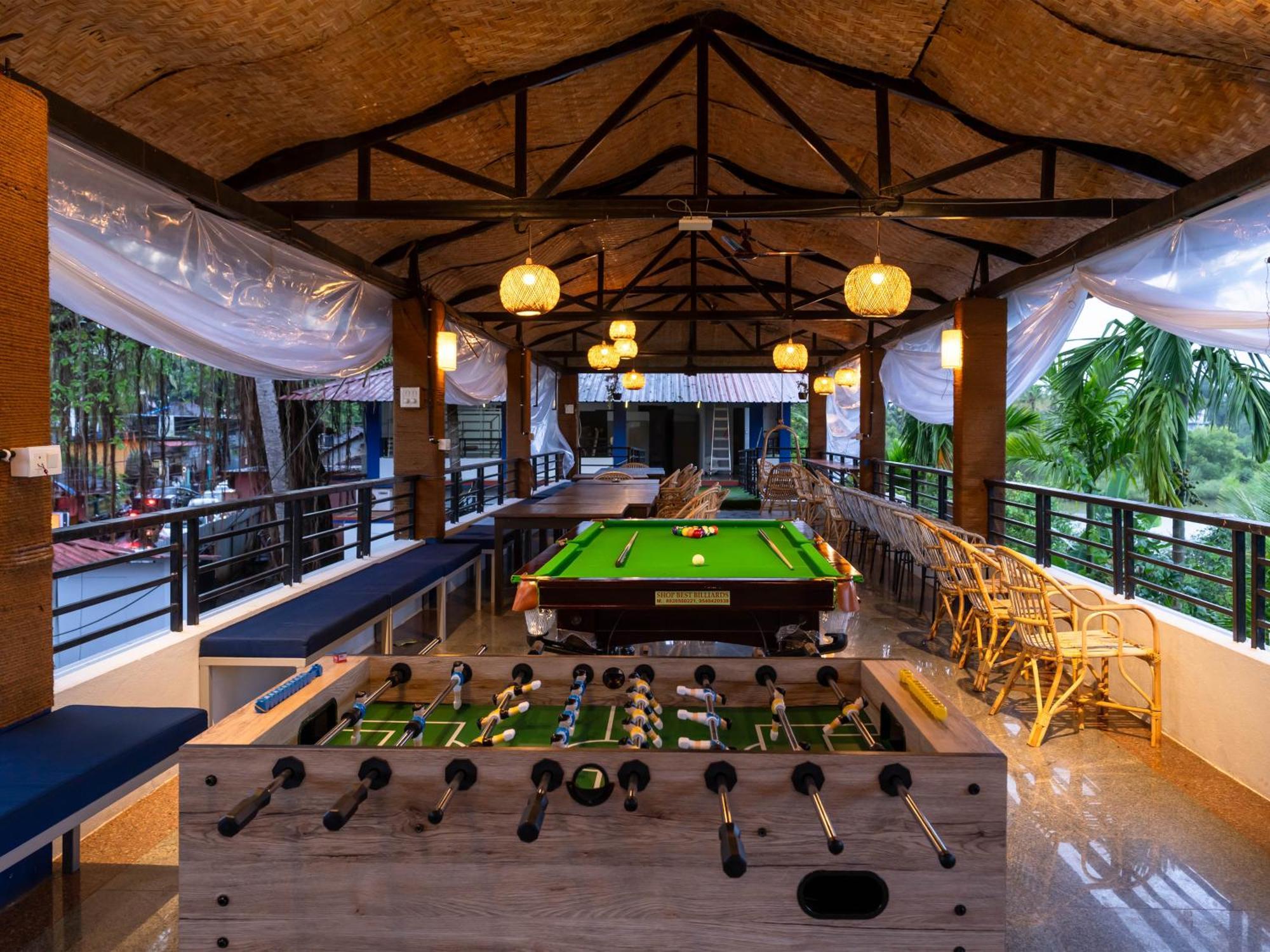 Madpackers Goa Anjuna - Bar Kültér fotó