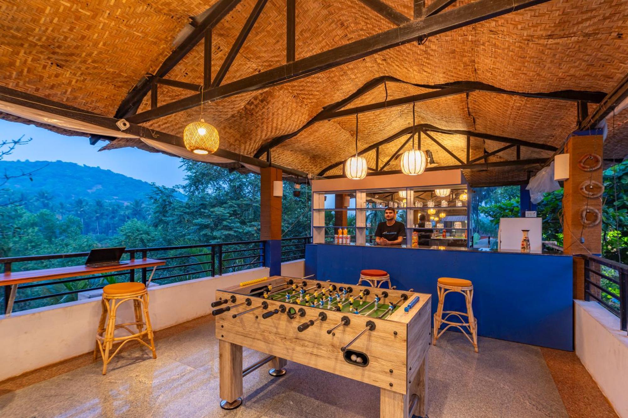 Madpackers Goa Anjuna - Bar Kültér fotó