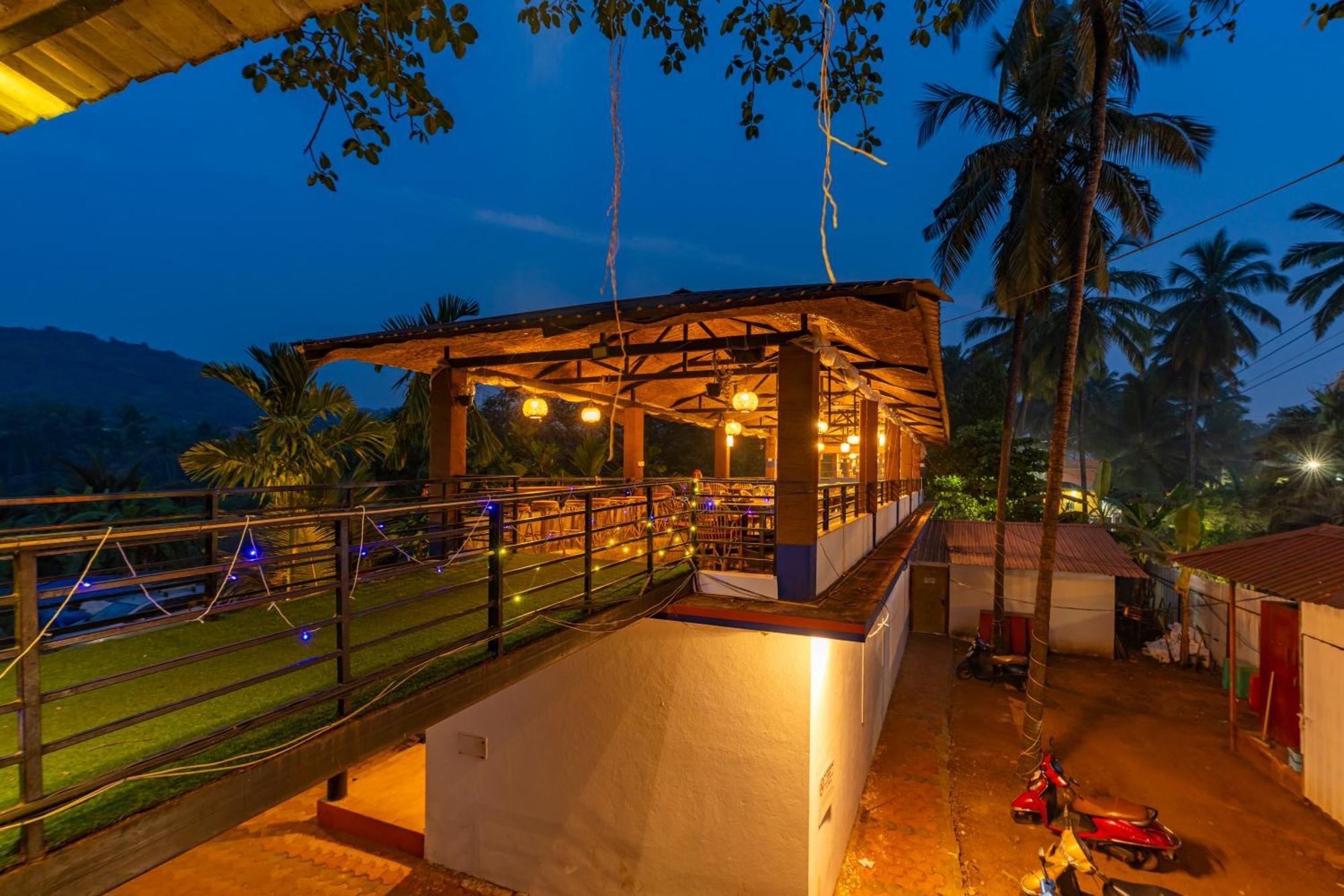 Madpackers Goa Anjuna - Bar Kültér fotó
