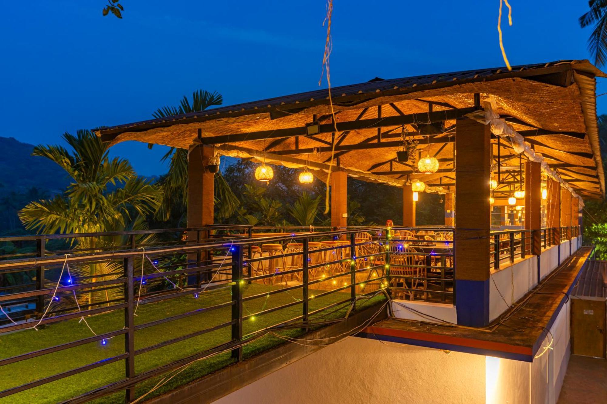 Madpackers Goa Anjuna - Bar Kültér fotó